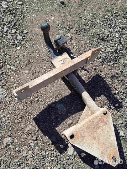 Фаркоп на LADA kalina хетчбек