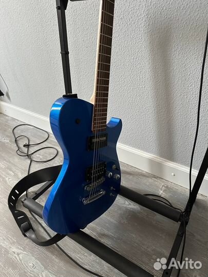 Manson (Cort) MBM-2 Sustainiac Blue