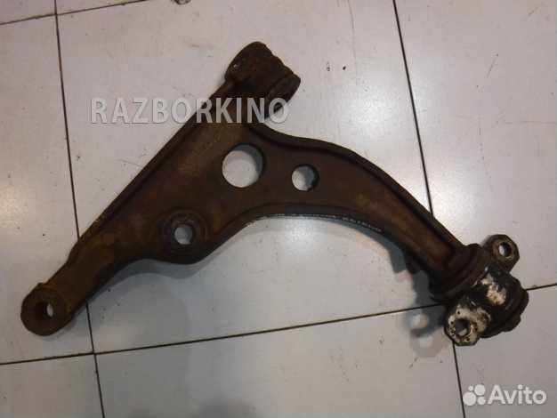 Рычаг передний левый Пежо