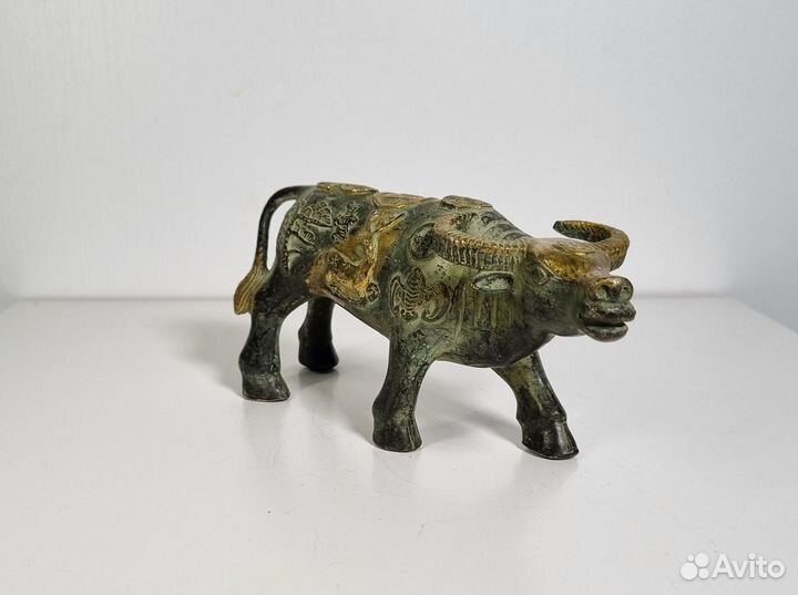 Бронзовая статуэтка Буйвол