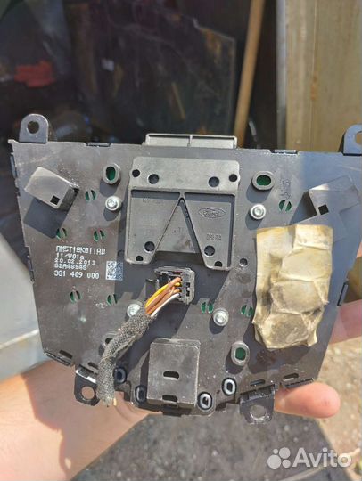 Головное устройства опель астра j и форд фокус 3