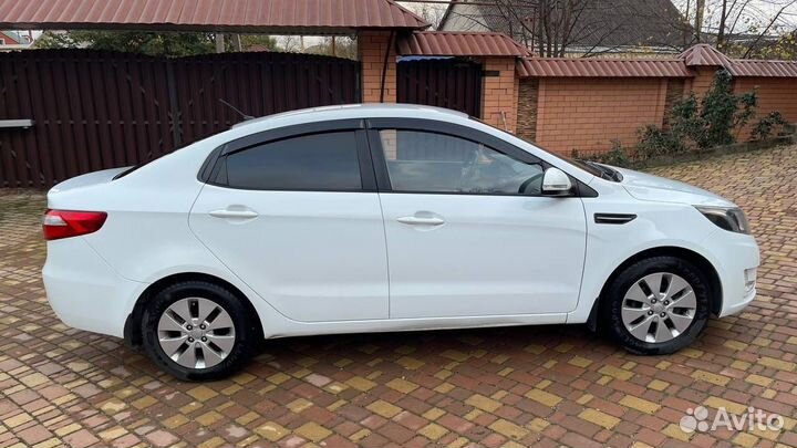 Kia Rio 1.6 МТ, 2012, 170 000 км