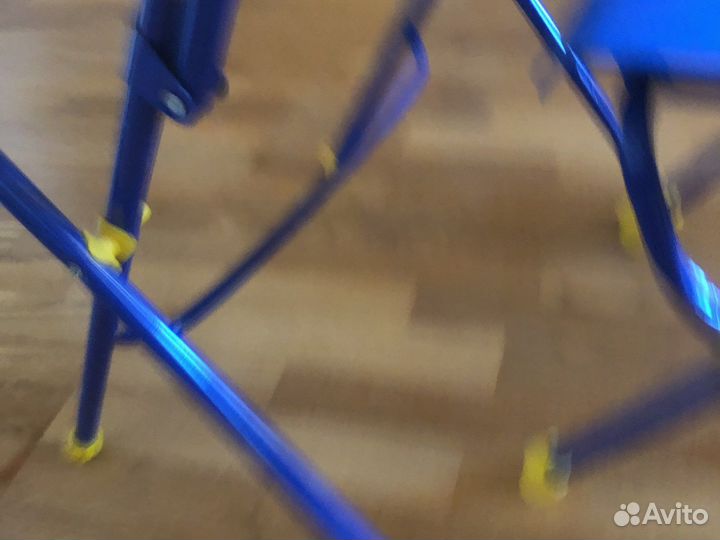 Детские стол и стул бу