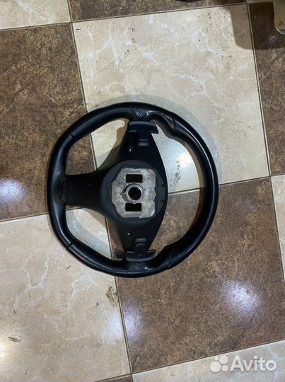 Руль на mercedes W212 w204 amg