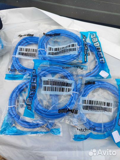 Патч корд Hyperline PC-LPM-UTP-RJ45-RJ45-C5e-2 m