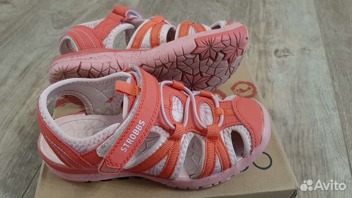 Сандалии для девочки