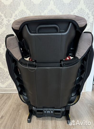 Автокресло recaro monza nova