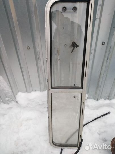 Раздвижная форточка паз