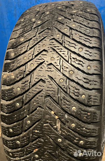 Nokian Tyres Hakkapeliitta 8 225/55 R17