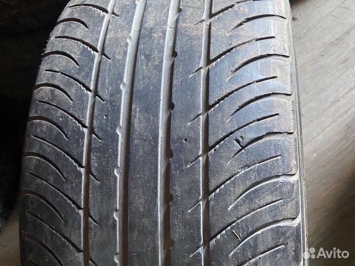 Kumho Ecsta SPT KU31 235/45 R17 97W