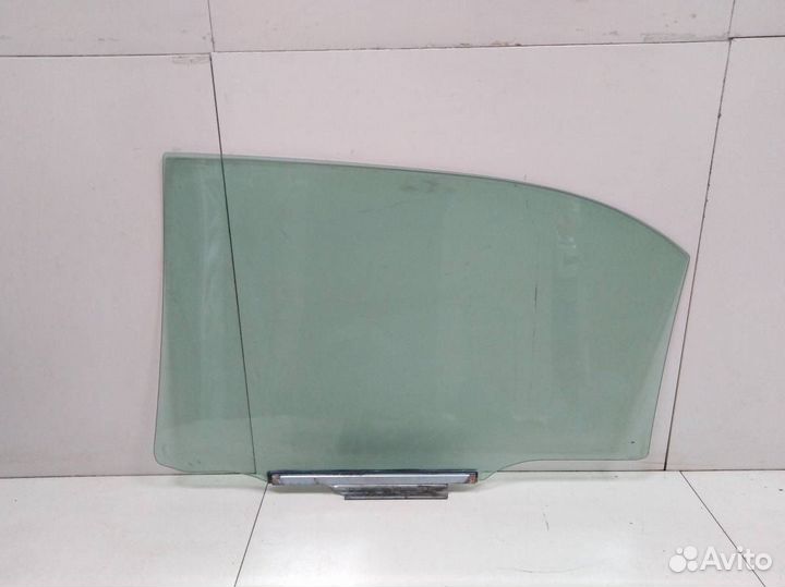 Стекло двери задней правой Toyota Corolla E150 200