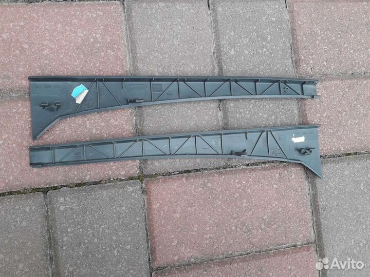 Накладка стойки Volkswagen touareg gp