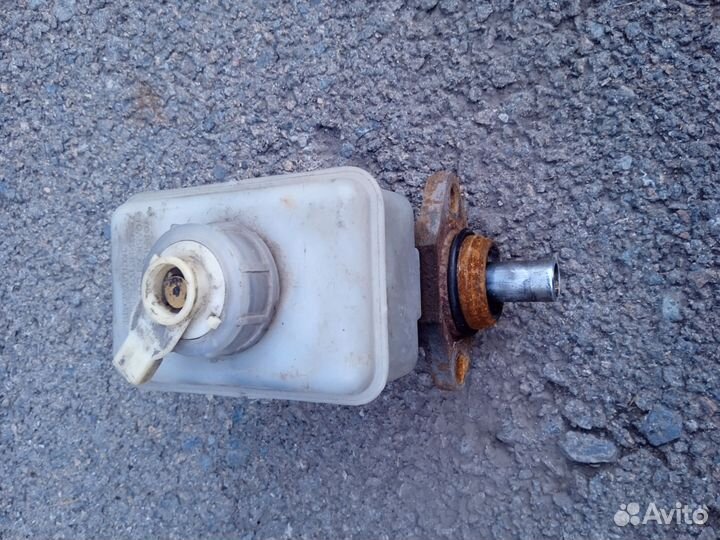 Главный тормозной цилиндр на газель