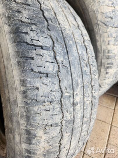 Bridgestone Dueler A/T 265/65 R17