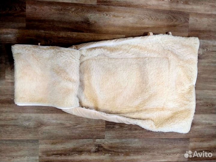 Меховой конверт в коляску овчина