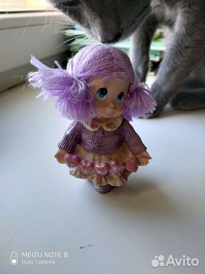 Кукла, статуэтка