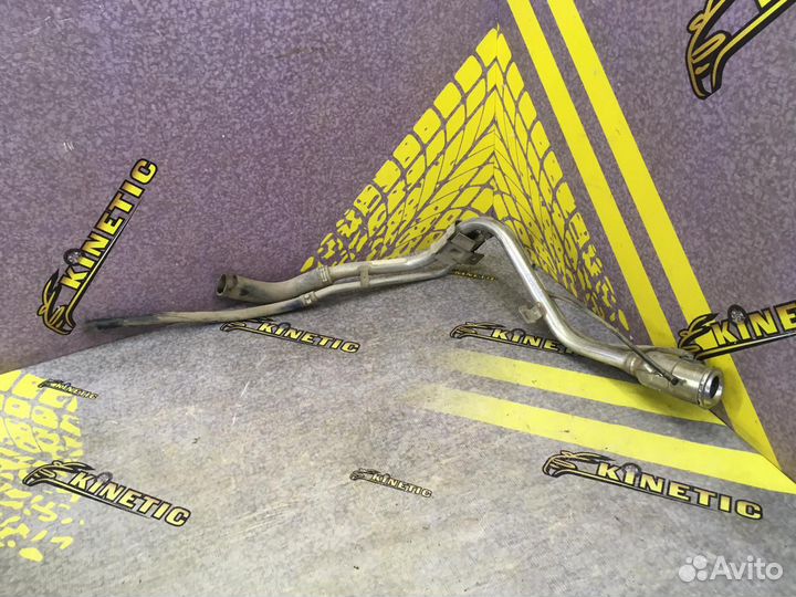 Горловина топливного бака Форд Фокус 2