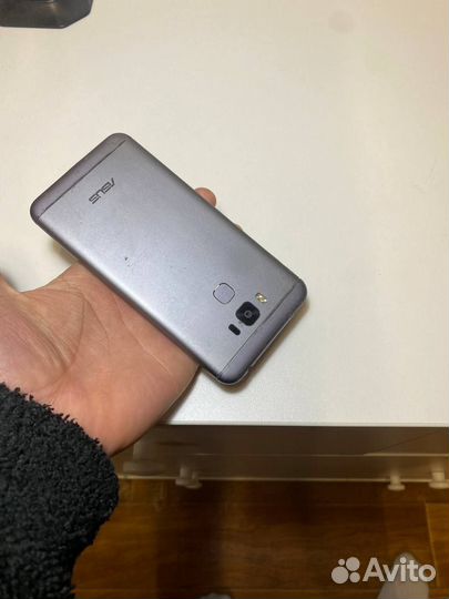 Asus ZenFone 3 Max ZC520TL, 3/32 ГБ