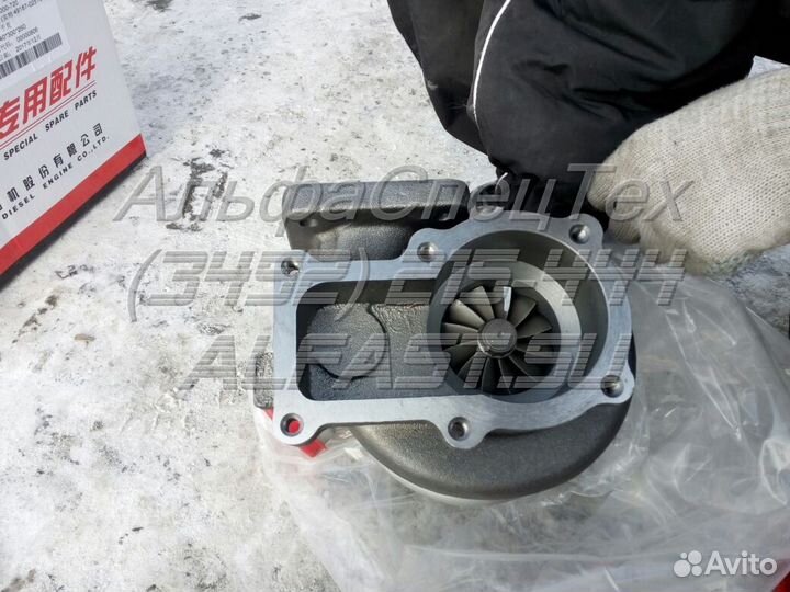 Турбокомпрессор (турбина) TD07S двигателя Shanghai