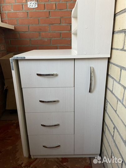 Стол для маникюра