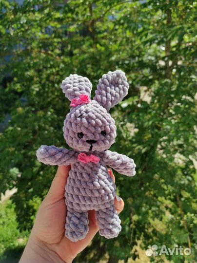 Плюшевый заяц