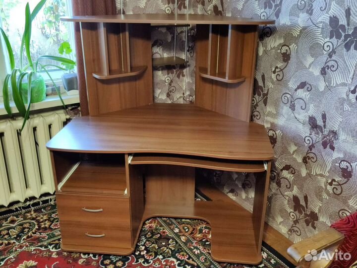 Компьютерный стол бу