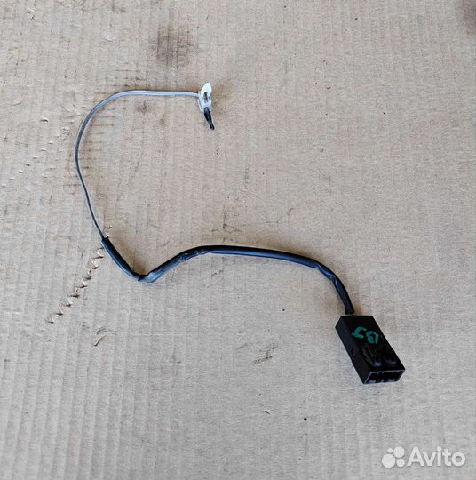 Датчик температуры кондиционера Mazda Familia BJ