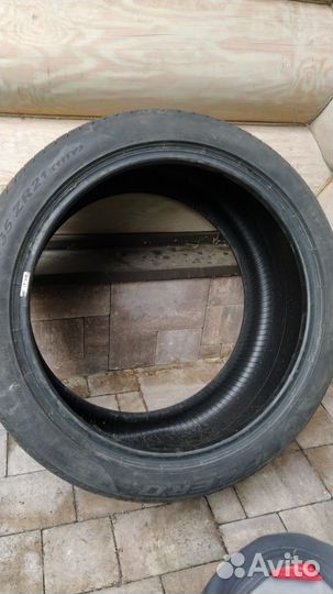 Pirelli P Zero 315/35 R21