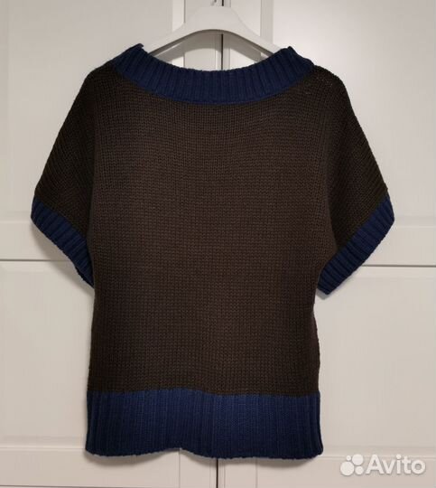 Жилет женский вязаный, 48-50 размер