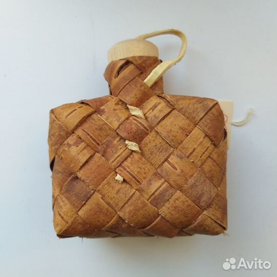 Сувенирная фляжка из бересты