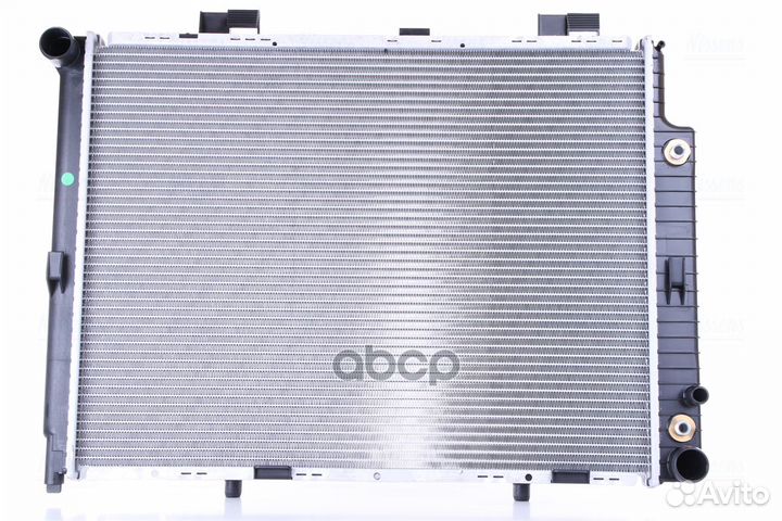Радиатор системы охлаждения mercedes-benz: E-class