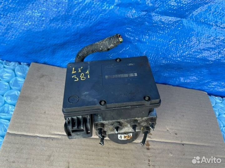 Блок abs Mazda Tribute EP3 2 2005