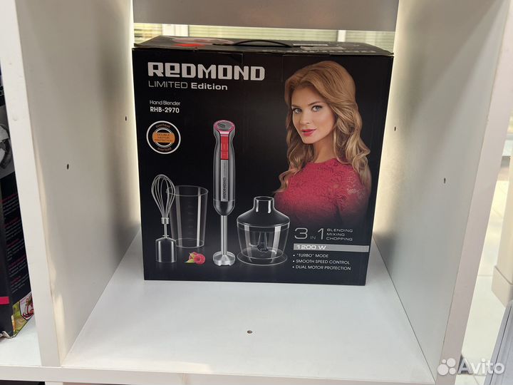 Новый погружной блендер Redmond rhb 2970