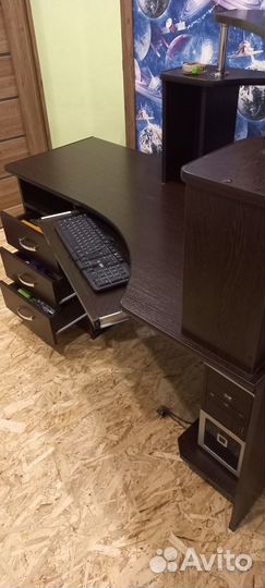 Компьютерный стол бу