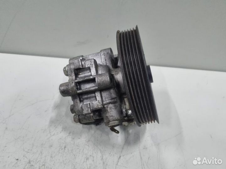 Насос гидроусилителя руля Mitsubishi Lancer 10