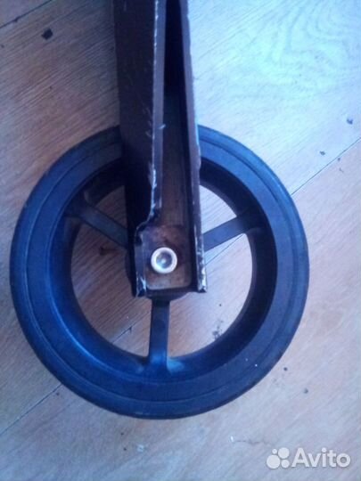 Запчасти от электро самоката. Мотор колесо