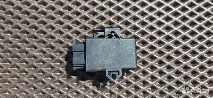 Блок управления подогревом сидения VAG 1K0959772