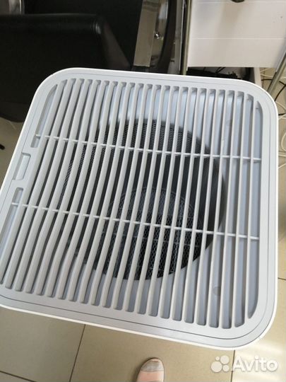 Вытяжка для кератина. Стул. Воздухоочиститель