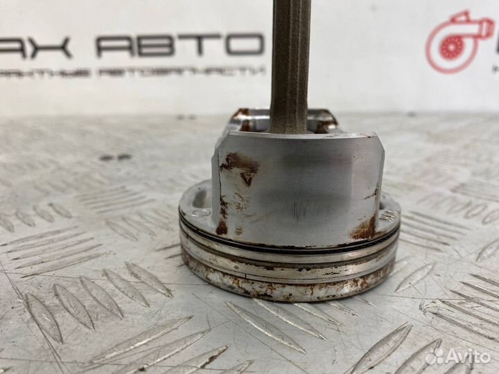 Б/У поршень с шатуном Honda Civic 4D FD1 R18A 1.8Л