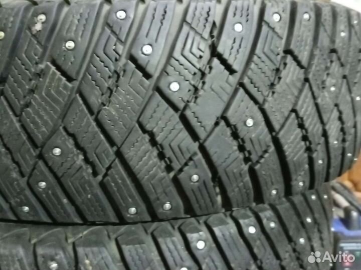 Goodyear UltraGrip Arctic 2 215/65 R16 98