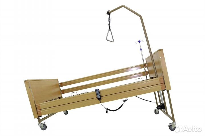 Медицинская кровать для ухода за больными