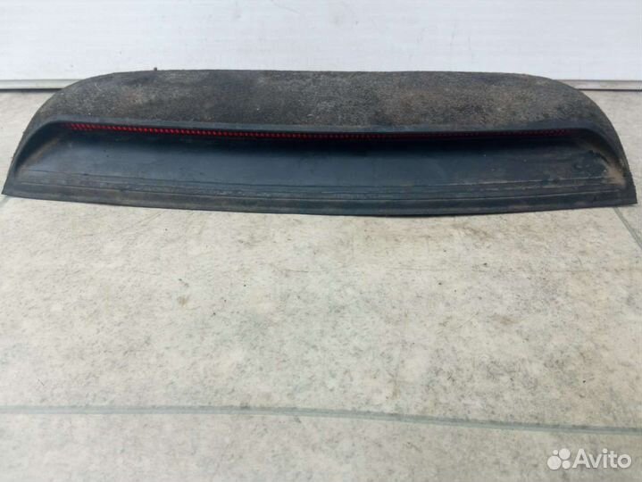 Дополнительный фонарь (Стоп-сигнал) Volkswagen Pas