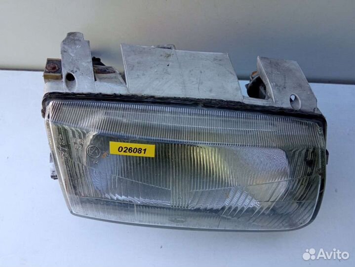 Фара передняя правая Volkswagen Polo 3 8D0941004A
