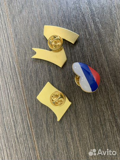 Значки триколор значок Z