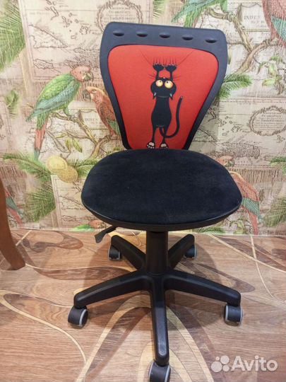 Компьютерное кресло бу