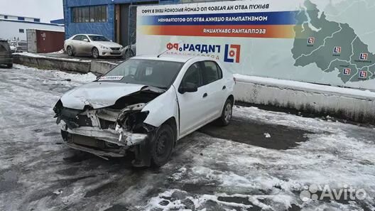 Стекло двери задней левой Renault Logan 2 82301959
