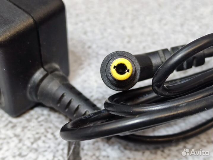 Блок питания Lenovo 19V 1.5A ADP-30SH/B