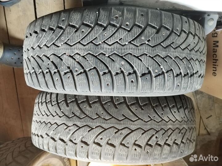 Pirelli Formula Ice 215/60 R16