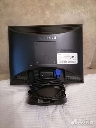 Монитор Samsung 15