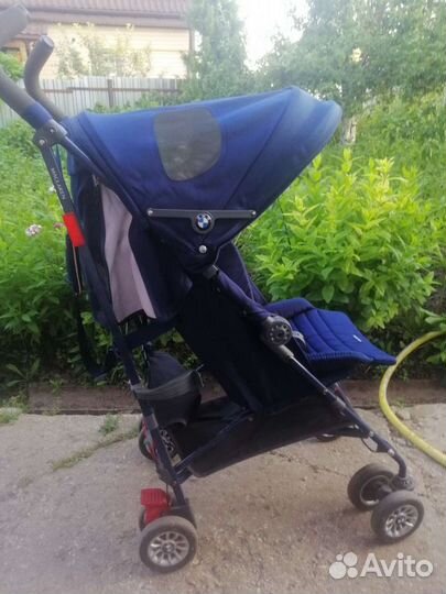 Прогулочная коляска трость Maclaren bmw